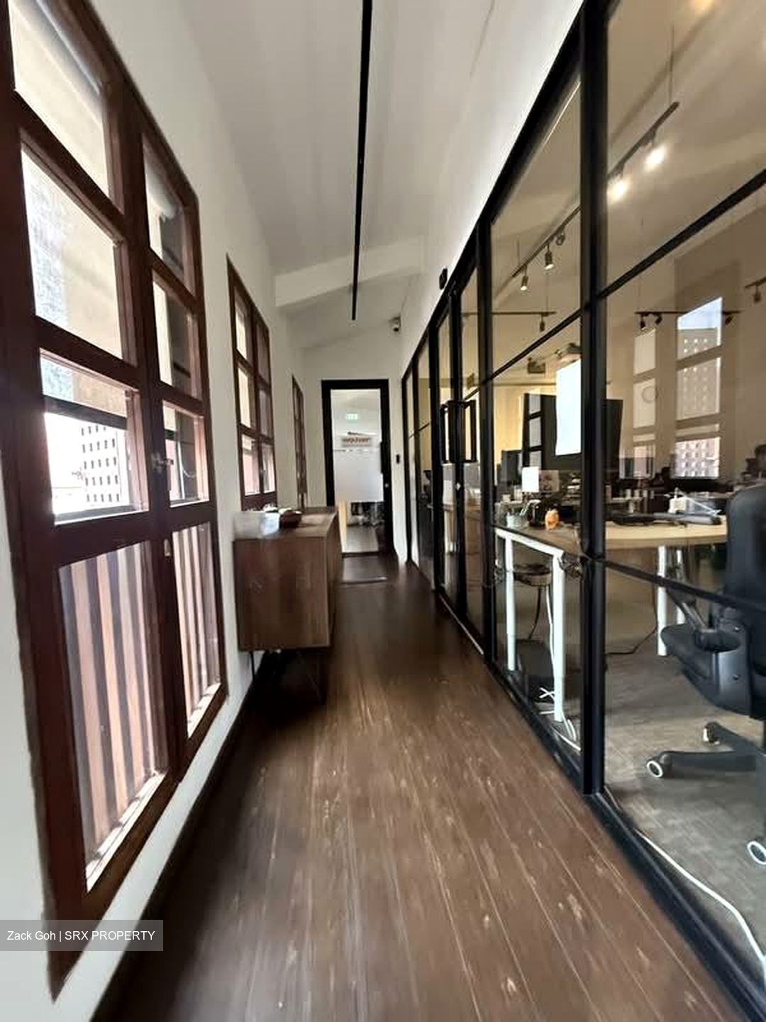 Loyang Green (D17), Office #568039691